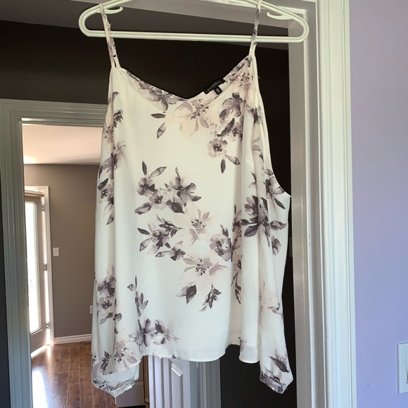 Dynamite Shoulder Cut out Blouse - Picture 2 of 4